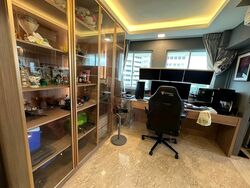 Blk 403 Bukit Batok West Avenue 7 (Bukit Batok), HDB Executive #531002601